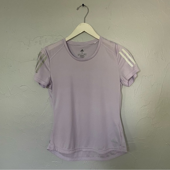 adidas Tops - Adidas Fitted Lilac Purple Short Sleeve Aeroready RunningTee Breathable sz Small
